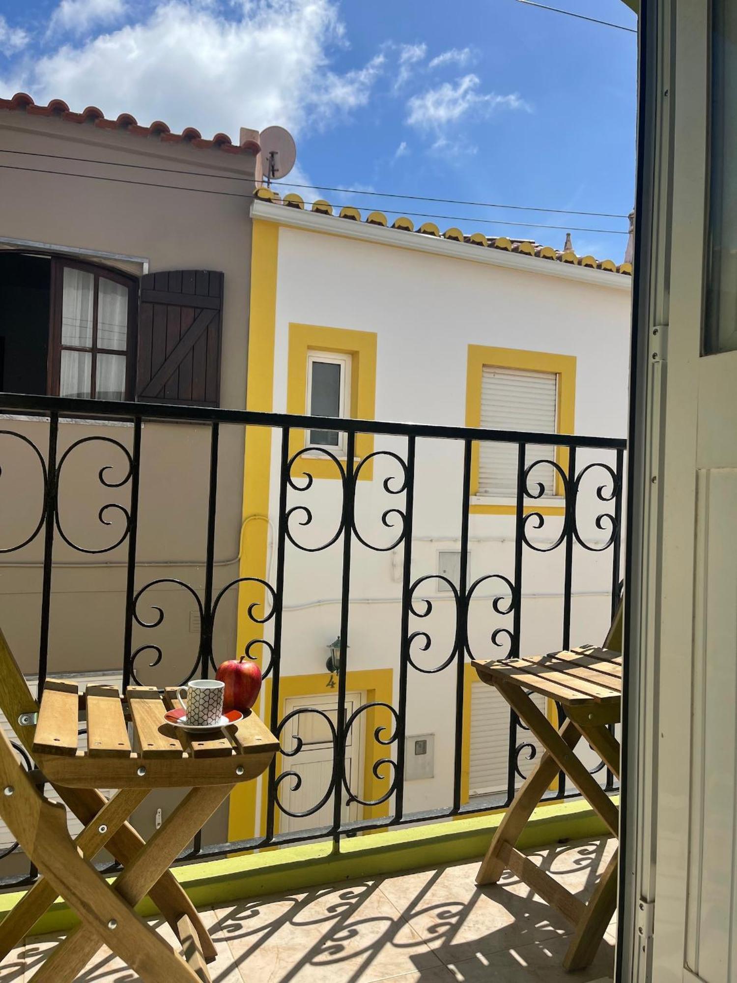 Little Hikers Hostel Raposeira  Exterior foto